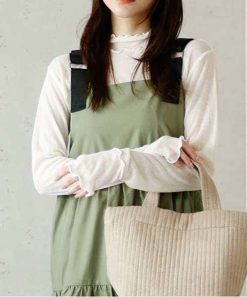 Per sist ence(パーシエンス)の「Per sist ence/パーシエンス シアーリブハイネックメロープルオーバー(Tシャツ/カットソー・レディース・ブラック/ベージュ/アイボリー・FREE)」の9枚目の写真