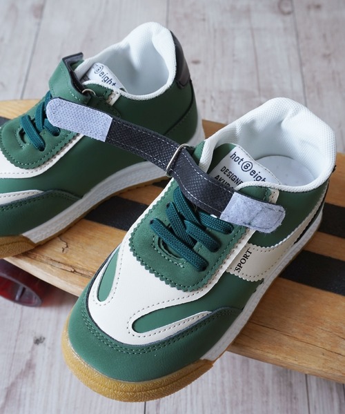 Bambin（ボンバン）の「【 Bambin / ボンバン 】 配色 デザイン キッズ スニーカー（スニーカー・キッズ・ベージュ/ブラック/グリーン・15 /16/17/18）」の11枚目の写真