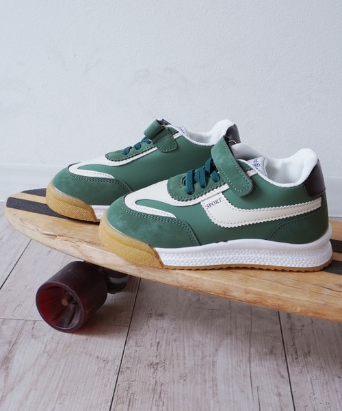 Bambin（ボンバン）の「【 Bambin / ボンバン 】 配色 デザイン キッズ スニーカー（スニーカー・キッズ・ベージュ/ブラック/グリーン・15 /16/17/18）」の15枚目の写真