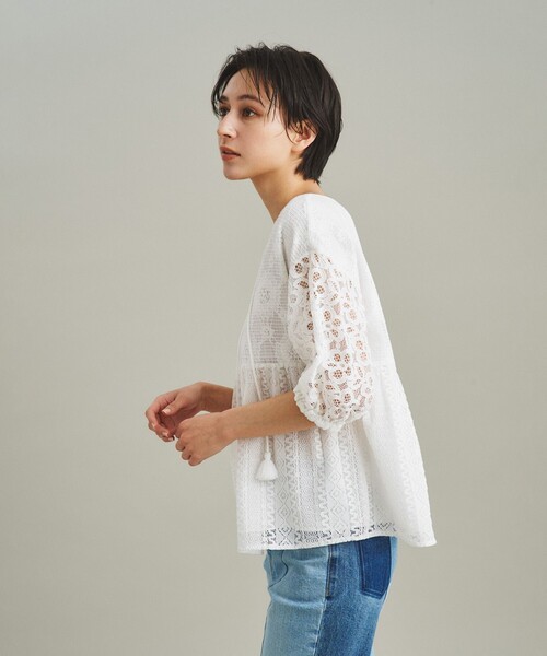 GRACE CONTINENTAL（グレースコンチネンタル）の「レースコンビトップ（シャツ/ブラウス・レディース・ネイビー/ホワイト・36）」の21枚目の写真