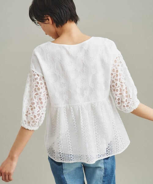 GRACE CONTINENTAL（グレースコンチネンタル）の「レースコンビトップ（シャツ/ブラウス・レディース・ネイビー/ホワイト・36）」の22枚目の写真