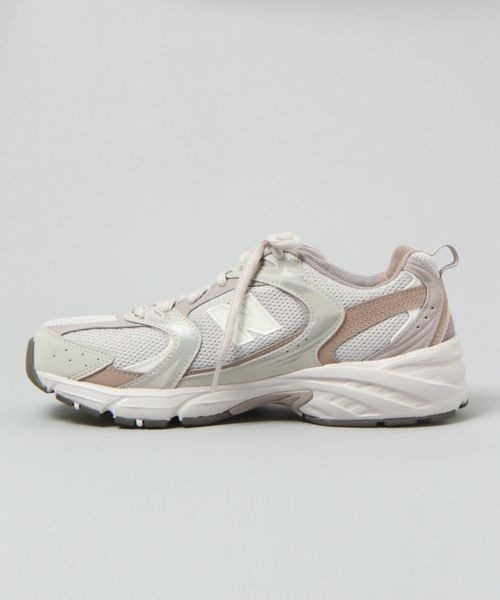 JEANASIS（ジーナシス）の「【New Balance】MR530/125725（スニーカー・レディース・ホワイト系その他/グレー系その他・MEDIUM/LARGE）」の4枚目の写真