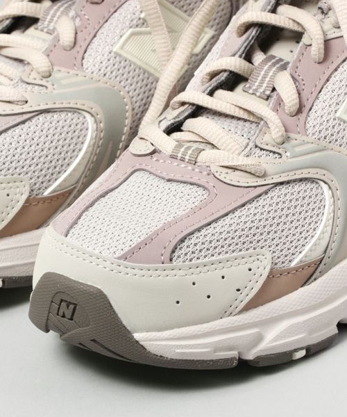 JEANASIS（ジーナシス）の「【New Balance】MR530/125725（スニーカー・レディース・ホワイト系その他/グレー系その他・MEDIUM/LARGE）」の8枚目の写真