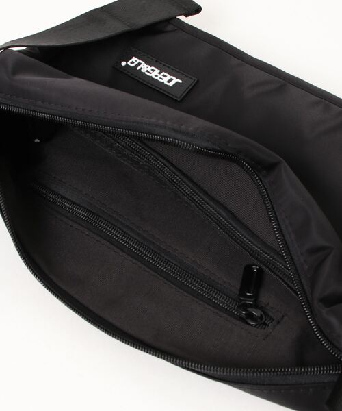 LOPASS（ロパス）の「大容量カジュアルショルダーバッグ（ショルダーバッグ・レディース・ブラック/ブルー/グリーン・FREE）」の5枚目の写真