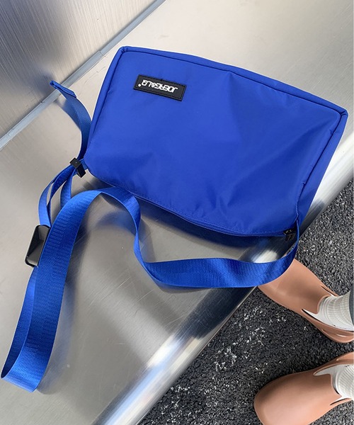 LOPASS（ロパス）の「大容量カジュアルショルダーバッグ（ショルダーバッグ・レディース・ブラック/ブルー/グリーン・FREE）」の4枚目の写真