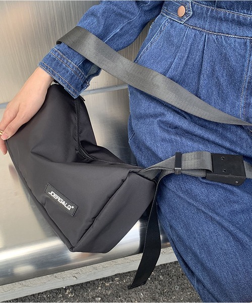 LOPASS（ロパス）の「大容量カジュアルショルダーバッグ（ショルダーバッグ・レディース・ブラック/ブルー/グリーン・FREE）」の17枚目の写真