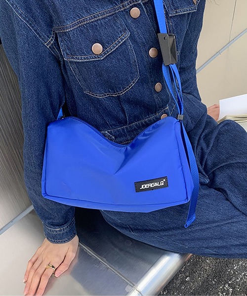 LOPASS（ロパス）の「大容量カジュアルショルダーバッグ（ショルダーバッグ・レディース・ブラック/ブルー/グリーン・FREE）」の6枚目の写真