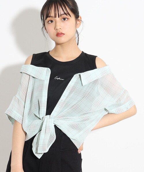 PINK-latte(ピンクラテ)の「◆【2WAY/130cm】着回しバツグン!シアーシャツレイヤードトップス(シャツ/ブラウス・キッズ・アイボリー/ベビーピンク/ライトグリーン/ブルー系6/ブルー系2/アイボリー系1/サックスブルー系1・15 /14/16/13)」の4枚目の写真