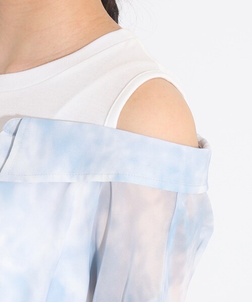 PINK-latte(ピンクラテ)の「◆【2WAY/130cm】着回しバツグン!シアーシャツレイヤードトップス(シャツ/ブラウス・キッズ・アイボリー/ベビーピンク/ライトグリーン/ブルー系6/ブルー系2/アイボリー系1/サックスブルー系1・15 /14/16/13)」の12枚目の写真