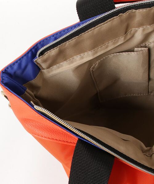 SPRUCE(スプルース)の「EM:Favori インカラー 2WAY トート 舟型 ショルダー トートバッグ 軽量(トートバッグ・レディース・ネイビー/ターコイズブルー/ベージュ/カーキ/オレンジ/ブラック・FREE)」の7枚目の写真