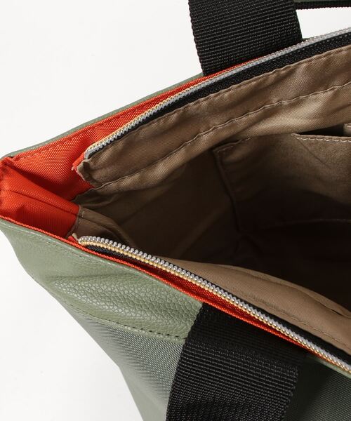 SPRUCE(スプルース)の「EM:Favori インカラー 2WAY トート 舟型 ショルダー トートバッグ 軽量(トートバッグ・レディース・ネイビー/ターコイズブルー/ベージュ/カーキ/オレンジ/ブラック・FREE)」の15枚目の写真