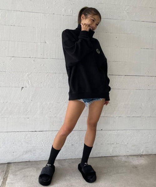 ROXY(ロキシー)の「HIGHNECK FLEECETOP/ロキシーハイネックスウェット(スウェット・レディース・ブラック/グレー/ブルー・MEDIUM/LARGE)」の2枚目の写真