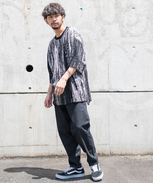 SILVER BULLET(シルバーバレット)の「『CavariA/キャバリア』Wジャガードオーバーサイズ5分袖クルー(Tシャツ/カットソー・メンズ・グレー/ブラック/ブルー/グレイッシュベージュ・L/M)」の5枚目の写真