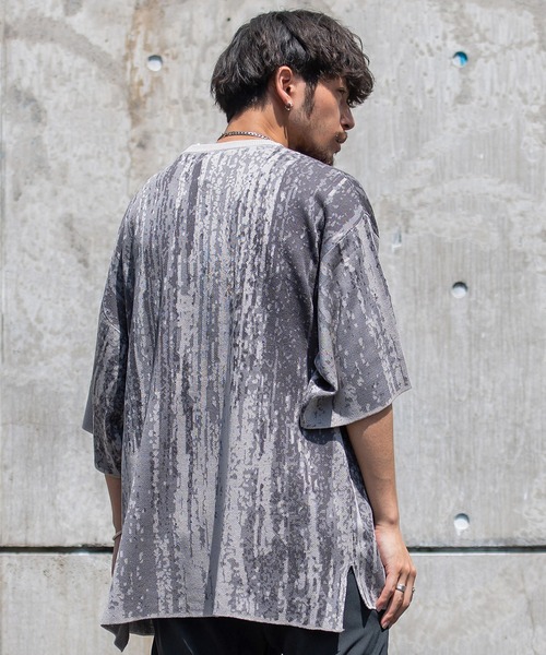 SILVER BULLET(シルバーバレット)の「『CavariA/キャバリア』Wジャガードオーバーサイズ5分袖クルー(Tシャツ/カットソー・メンズ・グレー/ブラック/ブルー/グレイッシュベージュ・L/M)」の14枚目の写真