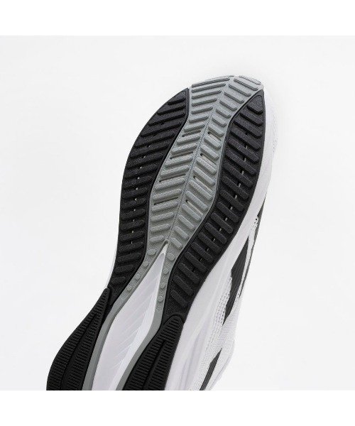 Reebok(リーボック)の「エネルゲン テック プラス / ENERGEN TECH PLUS(スニーカー・メンズ・ライトグレー/ブルー/ブラック/ホワイト×ブラック/ブラック×ブラック/レッド/ベージュ・28.5cm/25.0cm/26.5cm/24.5cm/27.5cm/27.0cm/26.0cm/25.5cm/28.0cm/29.0cm/23.5cm/24.0cm/23.0cm/30.0cm)」の17枚目の写真