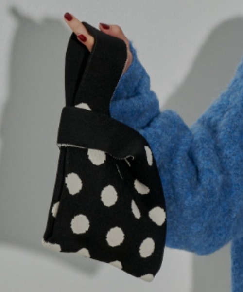 MERLOT（メルロー）の「ニットハンドバッグ（ハンドバッグ・レディース・イエロー/オレンジ/その他1・FREE）」の3枚目の写真