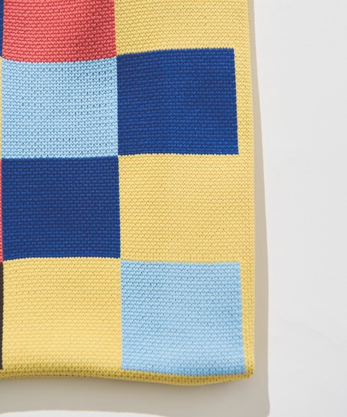 MERLOT（メルロー）の「ニットハンドバッグ（ハンドバッグ・レディース・イエロー/オレンジ/その他1・FREE）」の7枚目の写真