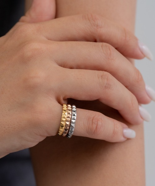 ebine（エビネ）の「Eternity Studs Ring　金属アレルギー対応 サージカルステンレス（リング・レディース・シルバー/ゴールド/ピンクゴールド・13号/7号/9号/16号/11号）」の5枚目の写真