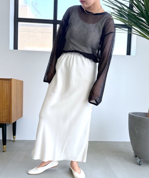 LEPSIM(レプシィム)の「ストレッチサテンスカート 971230(スカート・レディース・ブラック/アイボリー/カーキ/カーキブラウン/ブルー/グレー・TALL/FREE)」の20枚目の写真