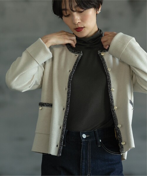 OPAQUE.CLIP（オペークドットクリップ）の「◆配色ブレード金ボタンニットカーディガン【洗濯機洗い可】（カーディガン/ボレロ・レディース・ブラック/ピンク系/アイボリー・40/36/38）」の4枚目の写真