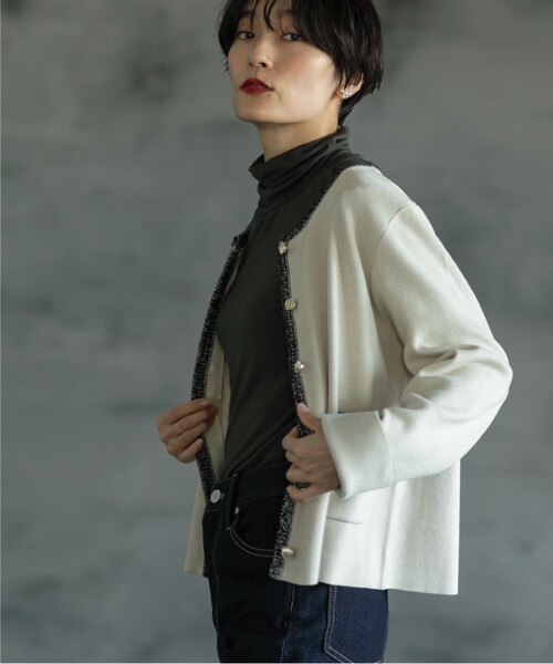 OPAQUE.CLIP（オペークドットクリップ）の「◆配色ブレード金ボタンニットカーディガン【洗濯機洗い可】（カーディガン/ボレロ・レディース・ブラック/ピンク系/アイボリー・40/36/38）」の10枚目の写真