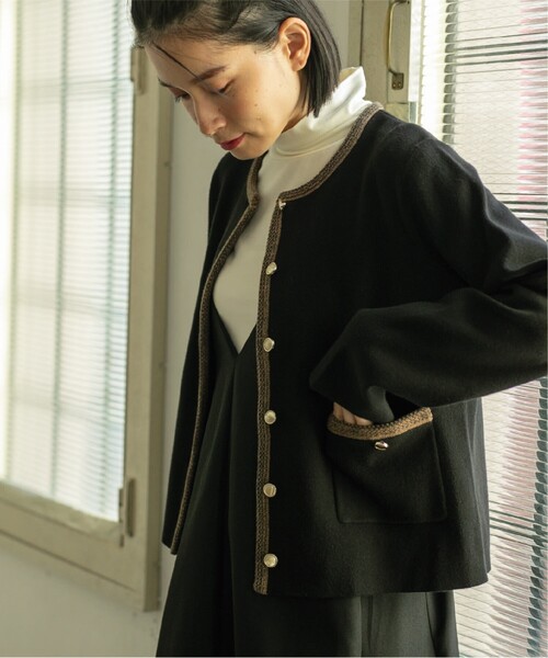 OPAQUE.CLIP（オペークドットクリップ）の「◆配色ブレード金ボタンニットカーディガン【洗濯機洗い可】（カーディガン/ボレロ・レディース・ブラック/ピンク系/アイボリー・40/36/38）」の22枚目の写真