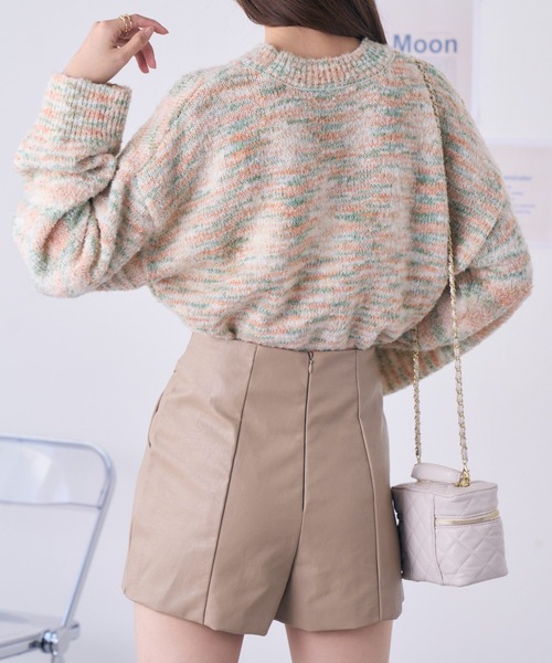 Ada.(エイダ)の「ブークレ クロップド 萌え袖 ニット(ニット/セーター・レディース・ダークパープル/ベージュ系/オフホワイト/チャコール・FREE)」の14枚目の写真