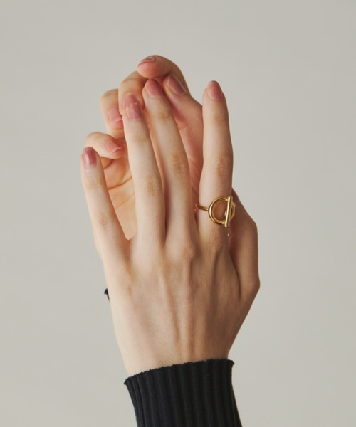 ciite' surgical stainless（シーテサージカルステンレス）の「【 金属アレルギー対応 】 マンテルデザインリング サージカルステンレス 316L（リング・レディース・シルバー/ゴールド・11号/13号）」の13枚目の写真