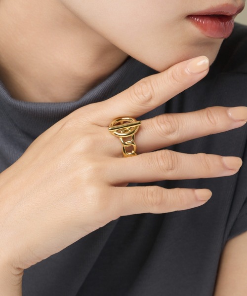 ciite' surgical stainless（シーテサージカルステンレス）の「【 金属アレルギー対応 】 マンテルデザインリング サージカルステンレス 316L（リング・レディース・シルバー/ゴールド・11号/13号）」の9枚目の写真