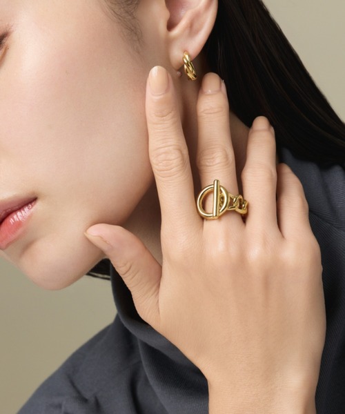 ciite' surgical stainless（シーテサージカルステンレス）の「【 金属アレルギー対応 】 マンテルデザインリング サージカルステンレス 316L（リング・レディース・シルバー/ゴールド・11号/13号）」の10枚目の写真