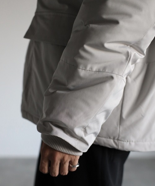 CREARE -LINO-（クレアーレリノ）の「【防寒性抜群】中綿 スタンドネック オーバーサイズ アウター/ブルゾン/ダウンジャケット<ユニセックス>（その他アウター・メンズ・ネイビー/アイボリー/グレー/ブラック・S/L/M）」の18枚目の写真
