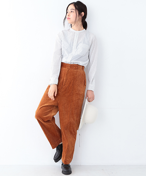 BEAMS BOY(ビームスボーイ)の「BEAMS BOY / ドット バンドカラー ロングシャツ(シャツ/ブラウス・レディース・ホワイト/ブラック・ONE SIZE)」の16枚目の写真