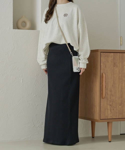 Ambre Neige(アンブルネージュ)の「ロゴ刺繍スウェット/WEB/EC限定商品(スウェット・レディース・アイボリー/ライトグレー・FREE)」の13枚目の写真