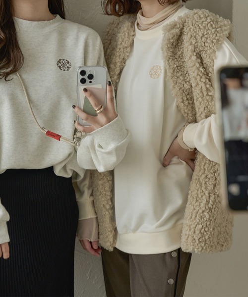 Ambre Neige(アンブルネージュ)の「ロゴ刺繍スウェット/WEB/EC限定商品(スウェット・レディース・アイボリー/ライトグレー・FREE)」の15枚目の写真