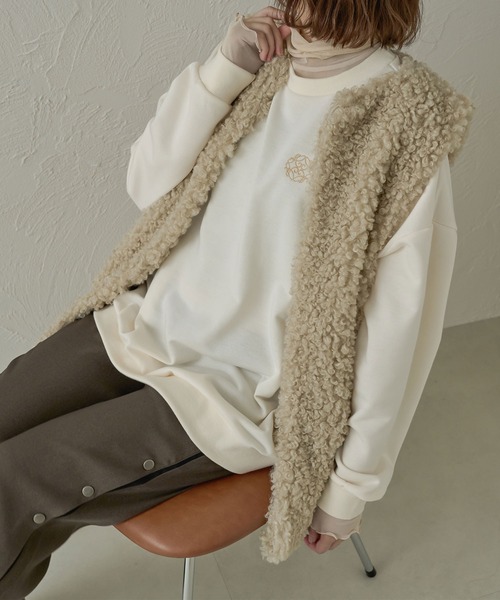 Ambre Neige(アンブルネージュ)の「ロゴ刺繍スウェット/WEB/EC限定商品(スウェット・レディース・アイボリー/ライトグレー・FREE)」の8枚目の写真