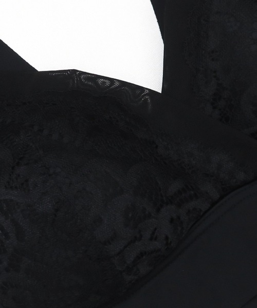 Honeys(ハニーズ)の「シームレスブラジャー(ナイトブラ・レディース・ピンク/ベージュ/ブラック/サックスブルー・L/LL/M)」の10枚目の写真