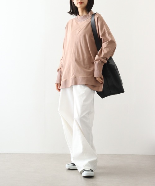 atONE(アットワン)の「atONE ハイネックビッグヘムランダムカットソー(Tシャツ/カットソー・レディース・グレイッシュベージュ/ブラック/ライトブラウン・4L~5L/LL~3L/M~L)」の14枚目の写真