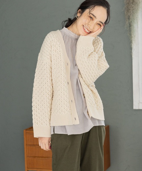 studio CLIP（スタディオクリップ）の「【マシンウォッシャブル】7ゲージ お手入れらくらく２WAYハニカムカーディガン（カーディガン/ボレロ・レディース・オレンジ/チャコール/ホワイト/ブルー・FREE）」の11枚目の写真