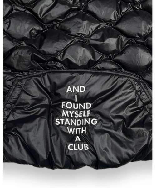 DECEMBERMAY(ディセンバーメイ)の「Color scheme quilting down vest(ダウンベスト・レディース・ホワイト/ブラック/ベージュ・MEDIUM/SMALL)」の9枚目の写真