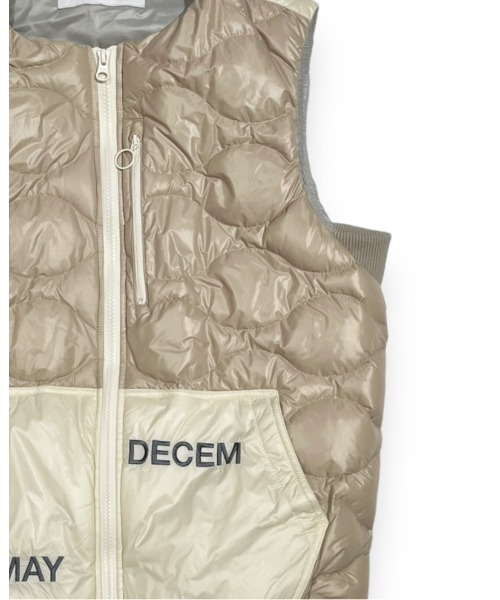 DECEMBERMAY(ディセンバーメイ)の「Color scheme quilting down vest(ダウンベスト・レディース・ホワイト/ブラック/ベージュ・MEDIUM/SMALL)」の11枚目の写真