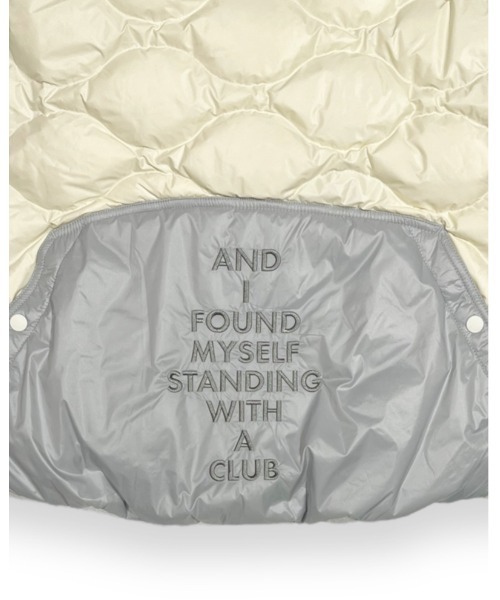 DECEMBERMAY(ディセンバーメイ)の「Color scheme quilting down vest(ダウンベスト・レディース・ホワイト/ブラック/ベージュ・MEDIUM/SMALL)」の20枚目の写真