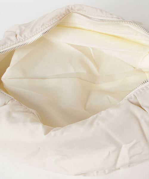 chocomee（チョコミー）の「casual shoulder bag（ショルダーバッグ・レディース・アイボリー・FREE）」の8枚目の写真