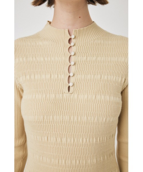MOUSSY(マウジー)の「FLARE HEM KNIT ドレス(ワンピース・レディース・キナリ/ブラック/カーキ・1/2)」の5枚目の写真