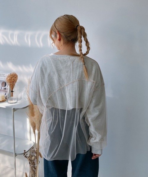 AS KNOW AS plus（アズノゥアズプラス）の「◎チュールレイヤードゆったりプルオーバー（Tシャツ/カットソー・レディース・キナリ/スミクロ/オートミール・FREE）」の8枚目の写真