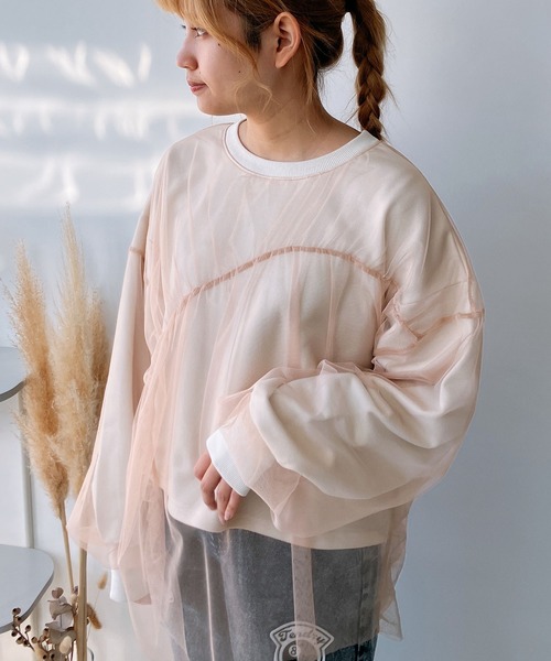 AS KNOW AS plus（アズノゥアズプラス）の「◎チュールレイヤードゆったりプルオーバー（Tシャツ/カットソー・レディース・キナリ/スミクロ/オートミール・FREE）」の21枚目の写真