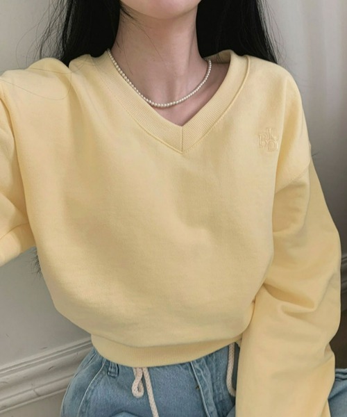 BEIDELLI（ベイデリー）の「[BELLIDE MADE] パステルVネッククロップドスウェット（スウェット・レディース・ネイビー/ピンク/グレー/オートミール/イエロー・FREE）」の4枚目の写真