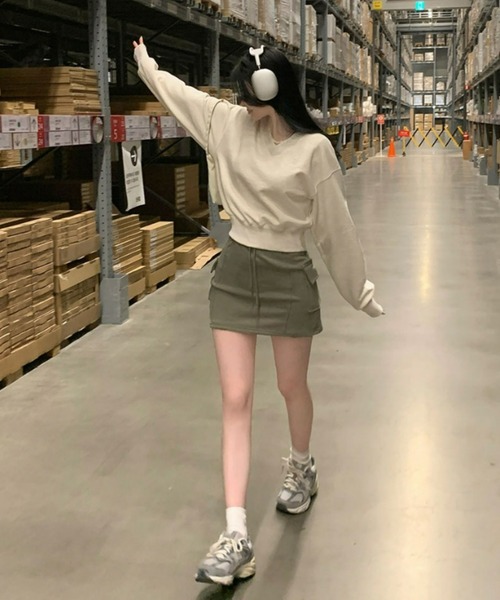 BEIDELLI（ベイデリー）の「[BELLIDE MADE] パステルVネッククロップドスウェット（スウェット・レディース・ネイビー/ピンク/グレー/オートミール/イエロー・FREE）」の20枚目の写真