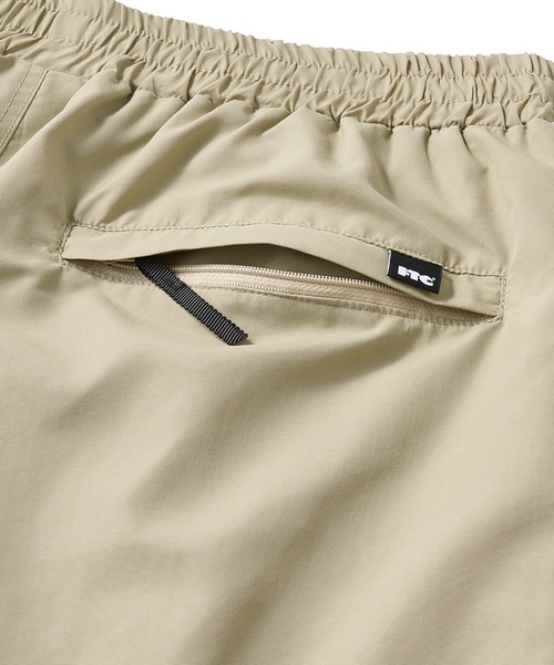 FTC（エフティーシー）の「NYLON TRACK PANT（その他パンツ・メンズ・ブラック/タン/ネイビー・MEDIUM/LARGE/X-LARGE）」の11枚目の写真