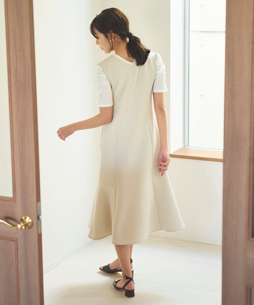 Feroux(フェルゥ)の「【洗える】パワショル トップス(Tシャツ/カットソー・レディース・ホワイト系/ベージュ系/ライトグレー系・F)」の13枚目の写真
