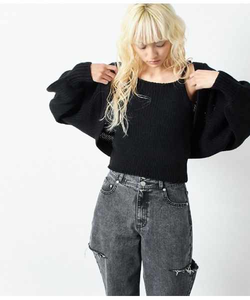 ANAP(アナップ)の「ニットキャミ×ボレロ アンサンブル(カーディガン/ボレロ・レディース・ライトグレー/ブラック・FREE)」の2枚目の写真